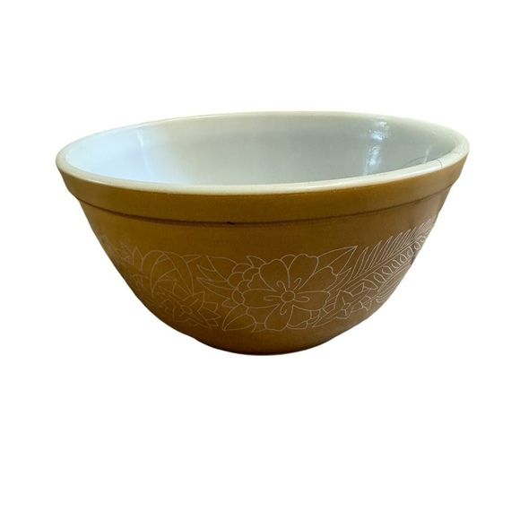 Pyrex Woodland Nesting Mixing Bowl #402 Tan White 1.5 L Great Condition - Picture 5 of 9